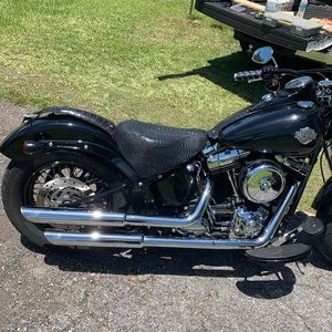 Meet your Posher, Charles